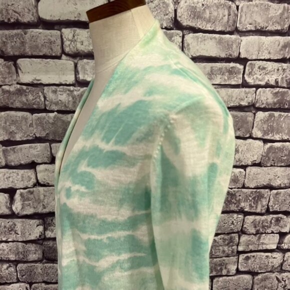 Chico's Zenergy Green & White No Close Sheer Shawl Size Small - Picture 5 of 8